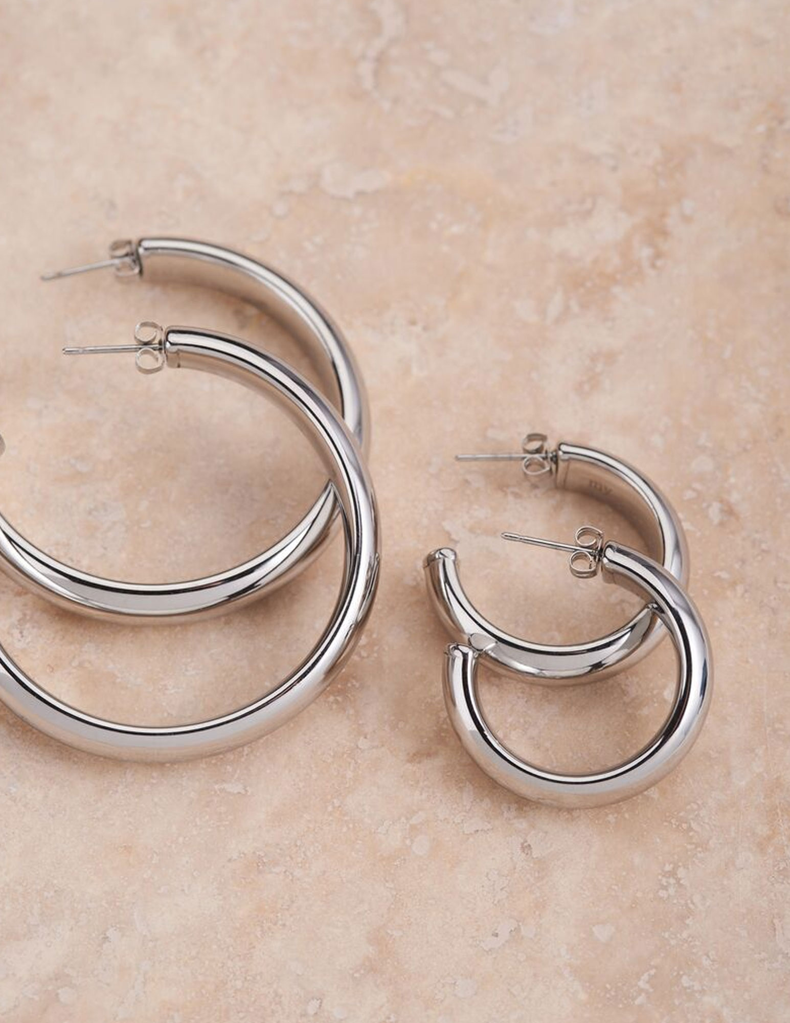 My Jewellery Kleine oorringen rond open MJ07334 Zilver