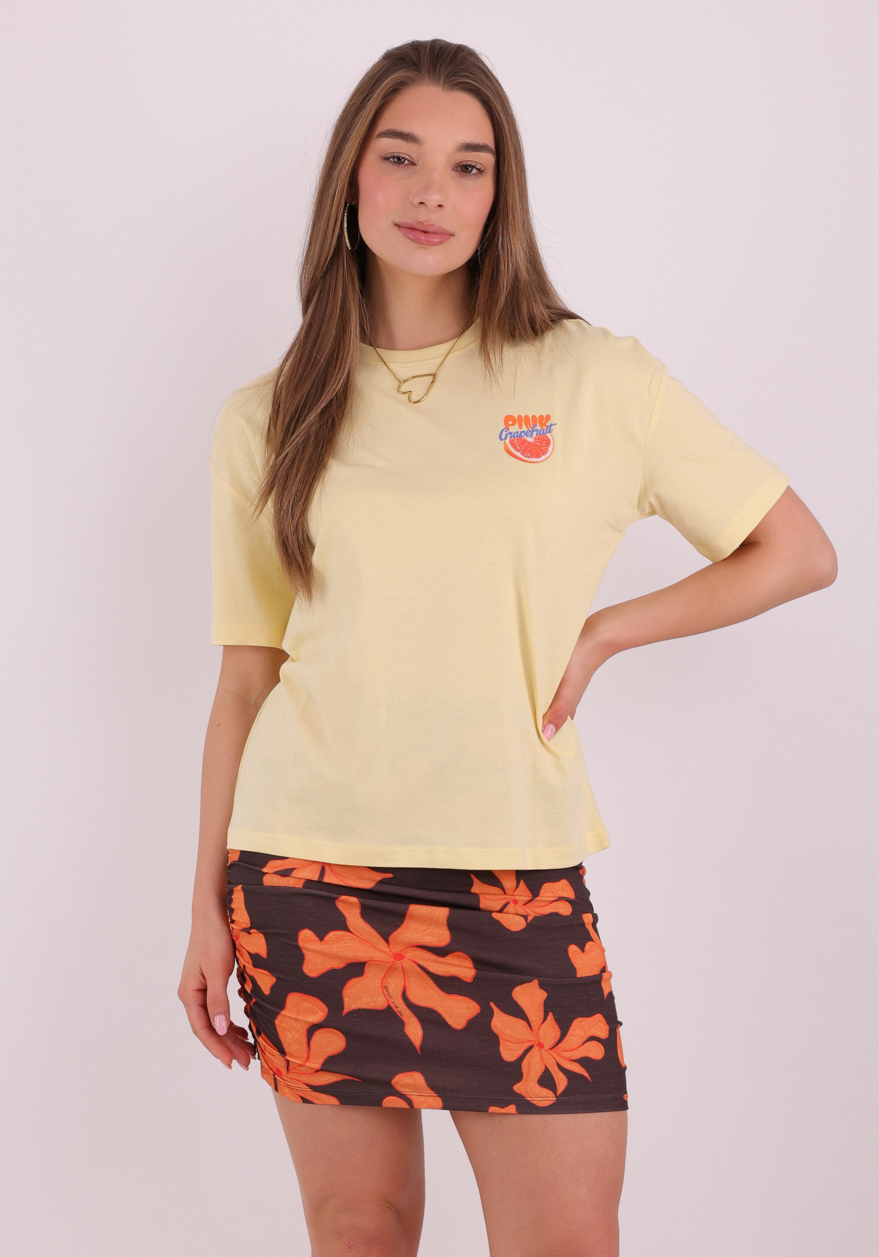 Only T-shirt Bolette 15367075 Licht geel