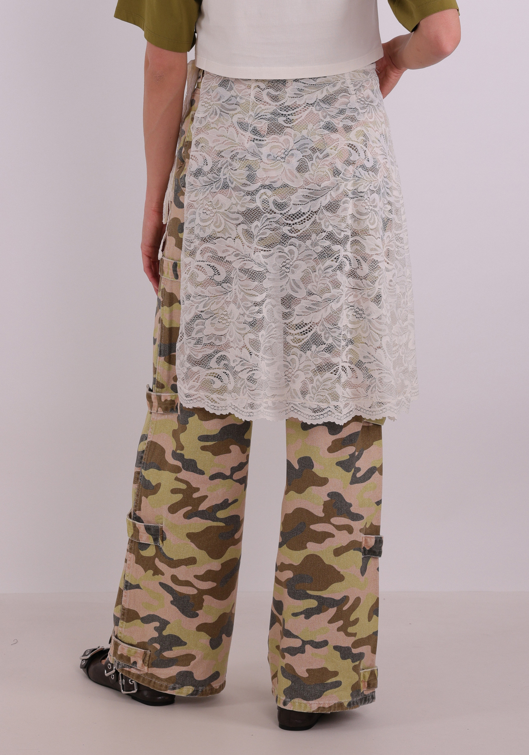 Harper & Yve Rok Leoni SS6P000 Ecru