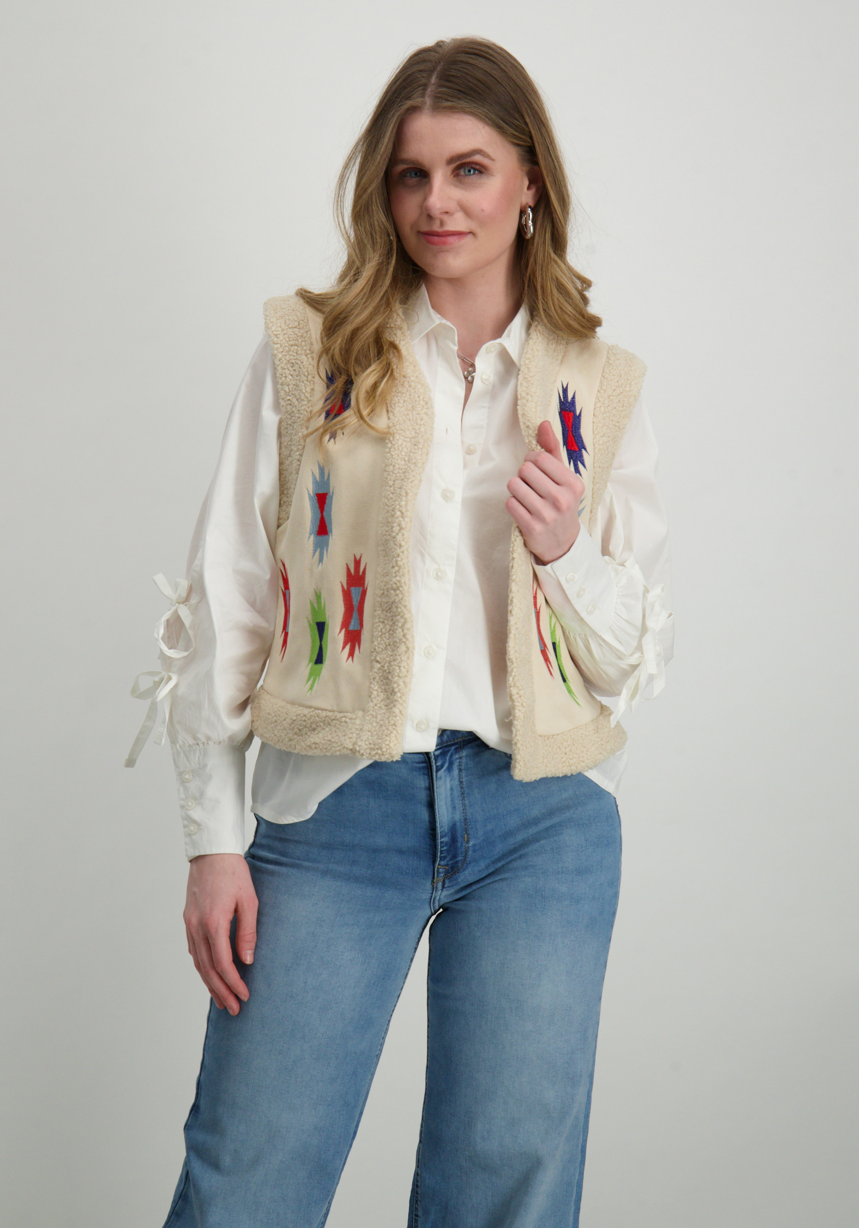 ONLY Gilet Frida 15319130 Donker beige