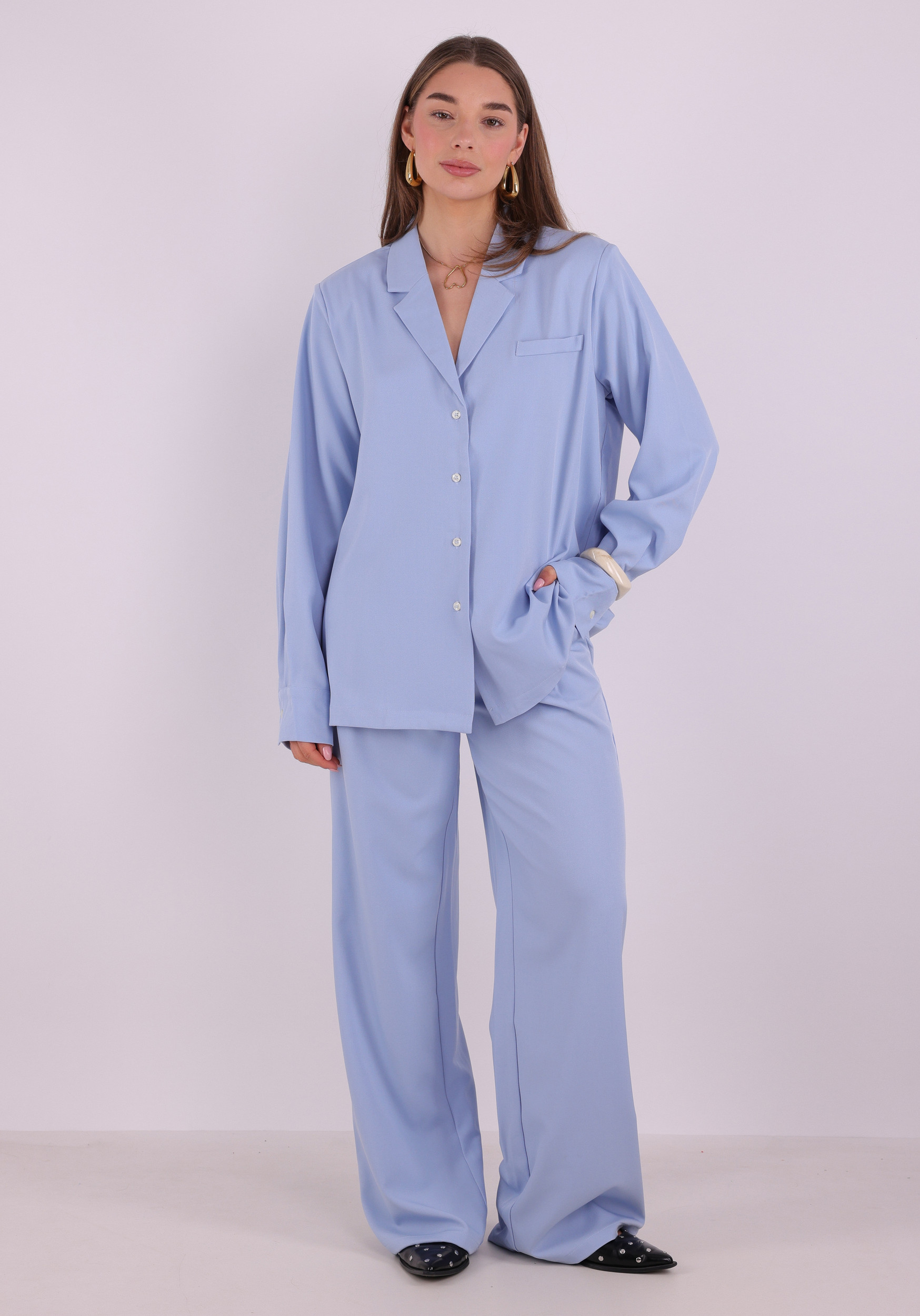 Amaya Amsterdam  Noomi Licht blauw