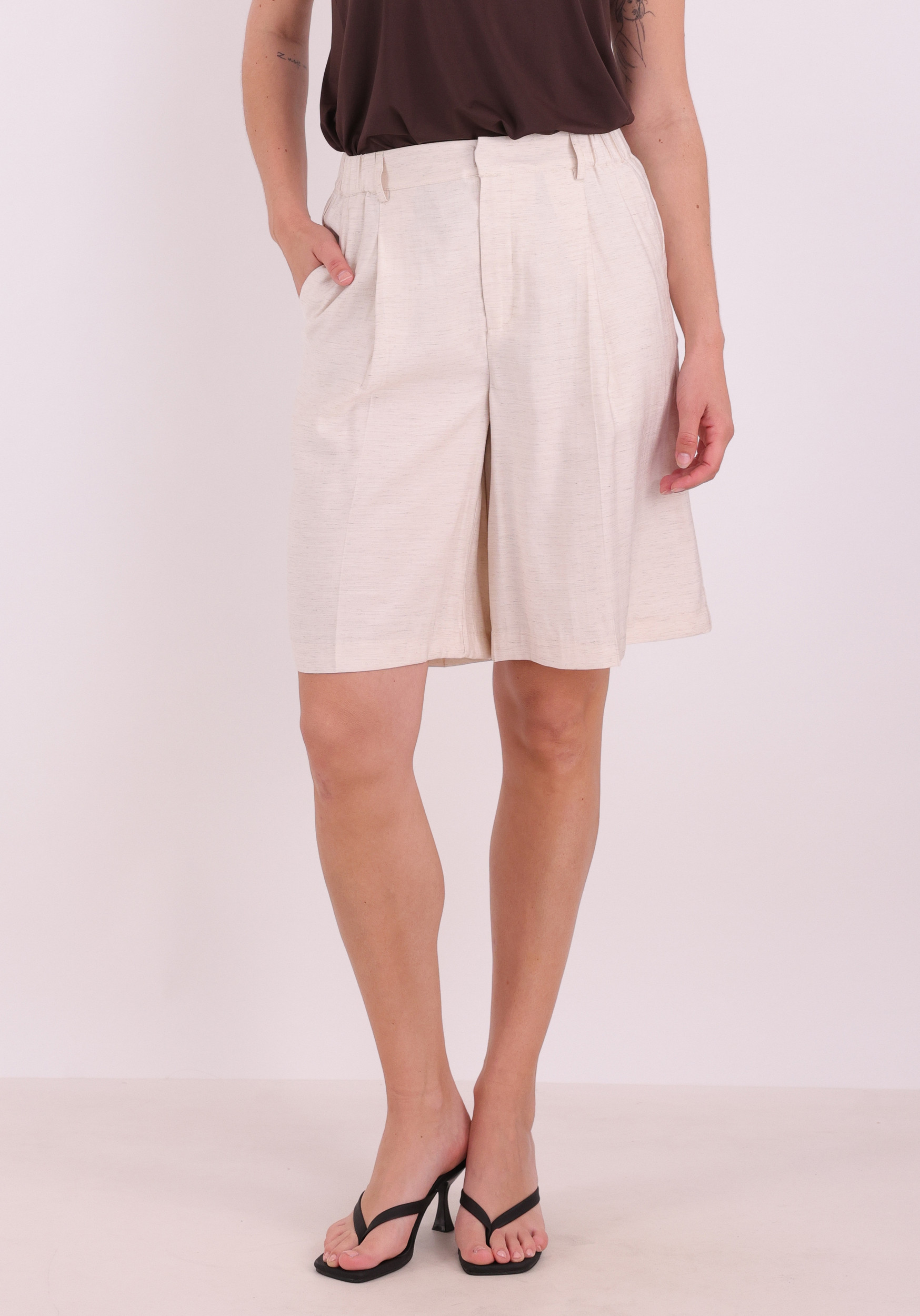 Kaffe Clothing Short Annetta 10511639 Beige
