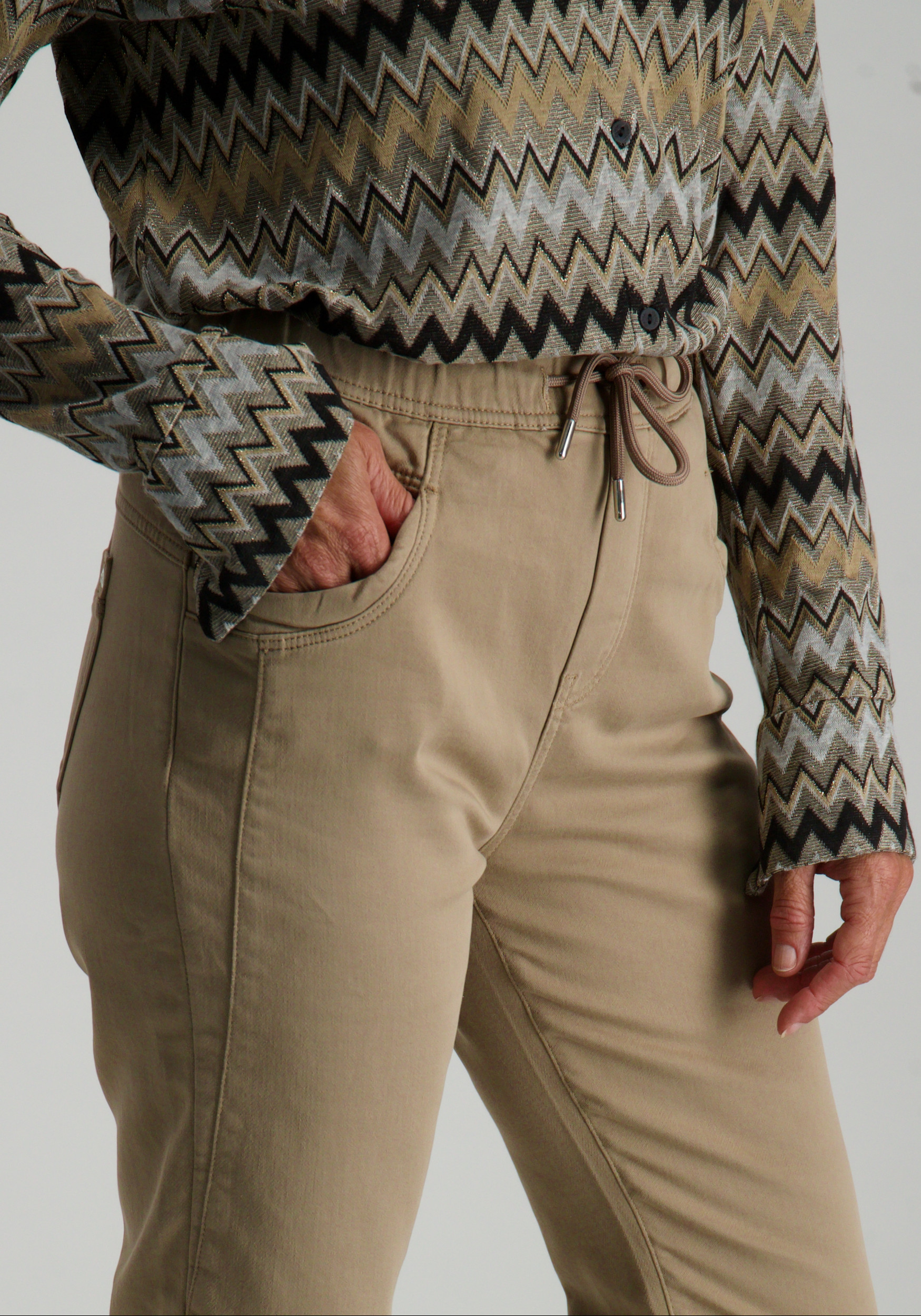 Cup of Joe Jeans Ella Donker beige