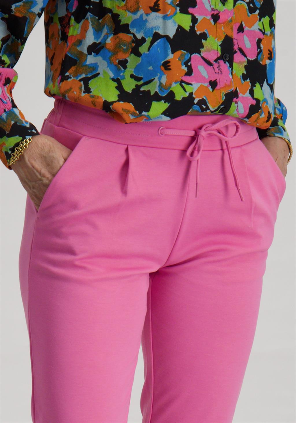Ichi Broek Kate  20105036 Rose
