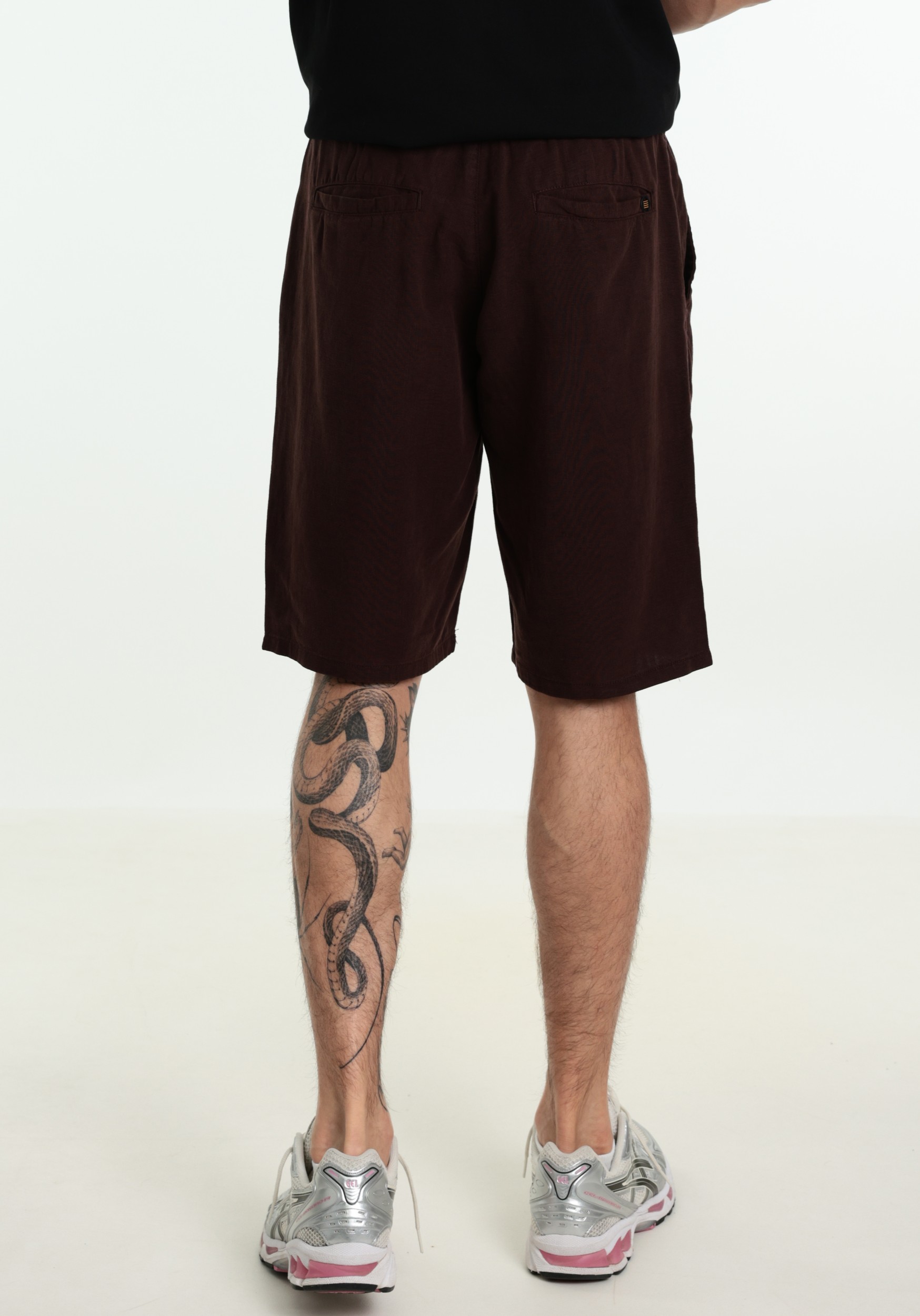 No Excess Short 328190423 Donker bruin