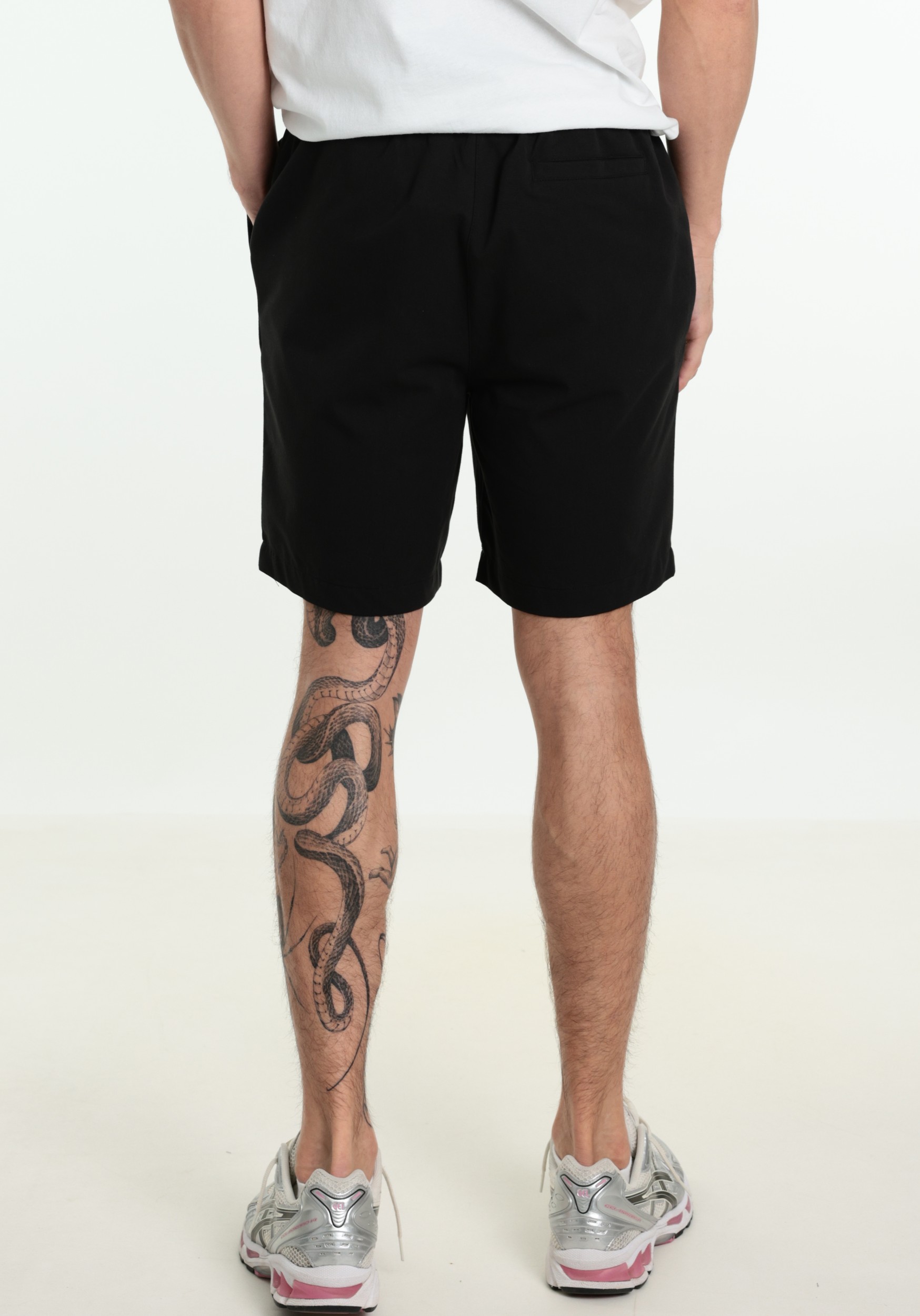 Off The Pitch Short OTP261011 Zwart