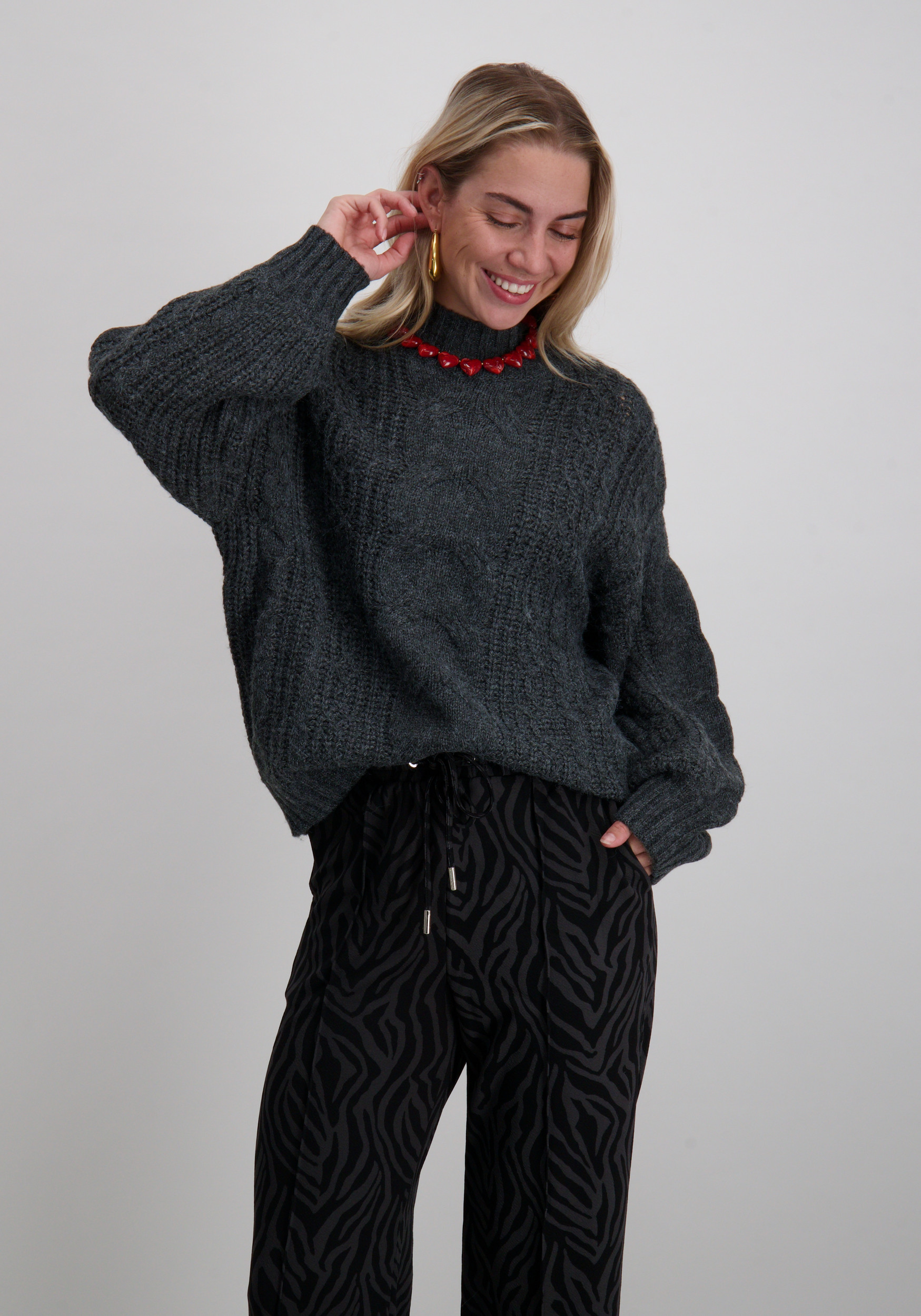 Lofty Manner Trui Dagmar QK06.1KW Grijs