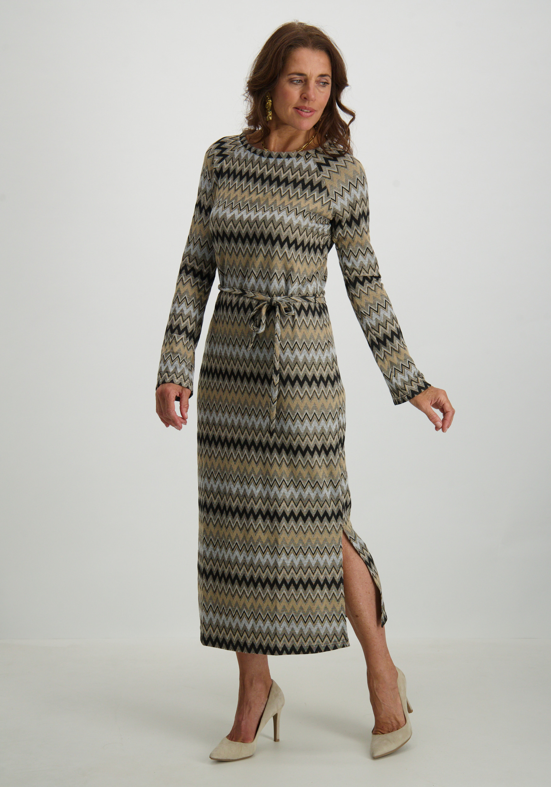 Geisha Jurk Zig-zag print 47610-20 Zand