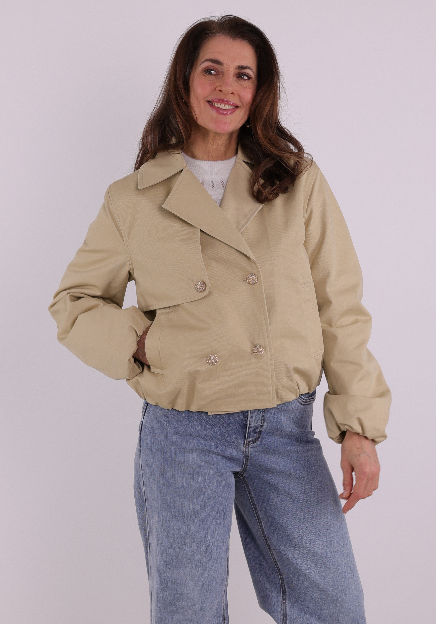 Tramontana Trenchcoat short C03-19-802 Beige