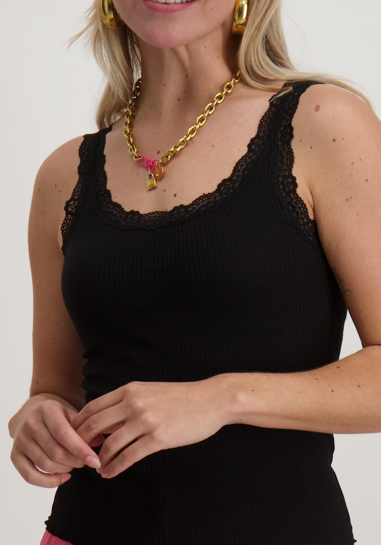 Only Top Sara sharai 15345994 Zwart