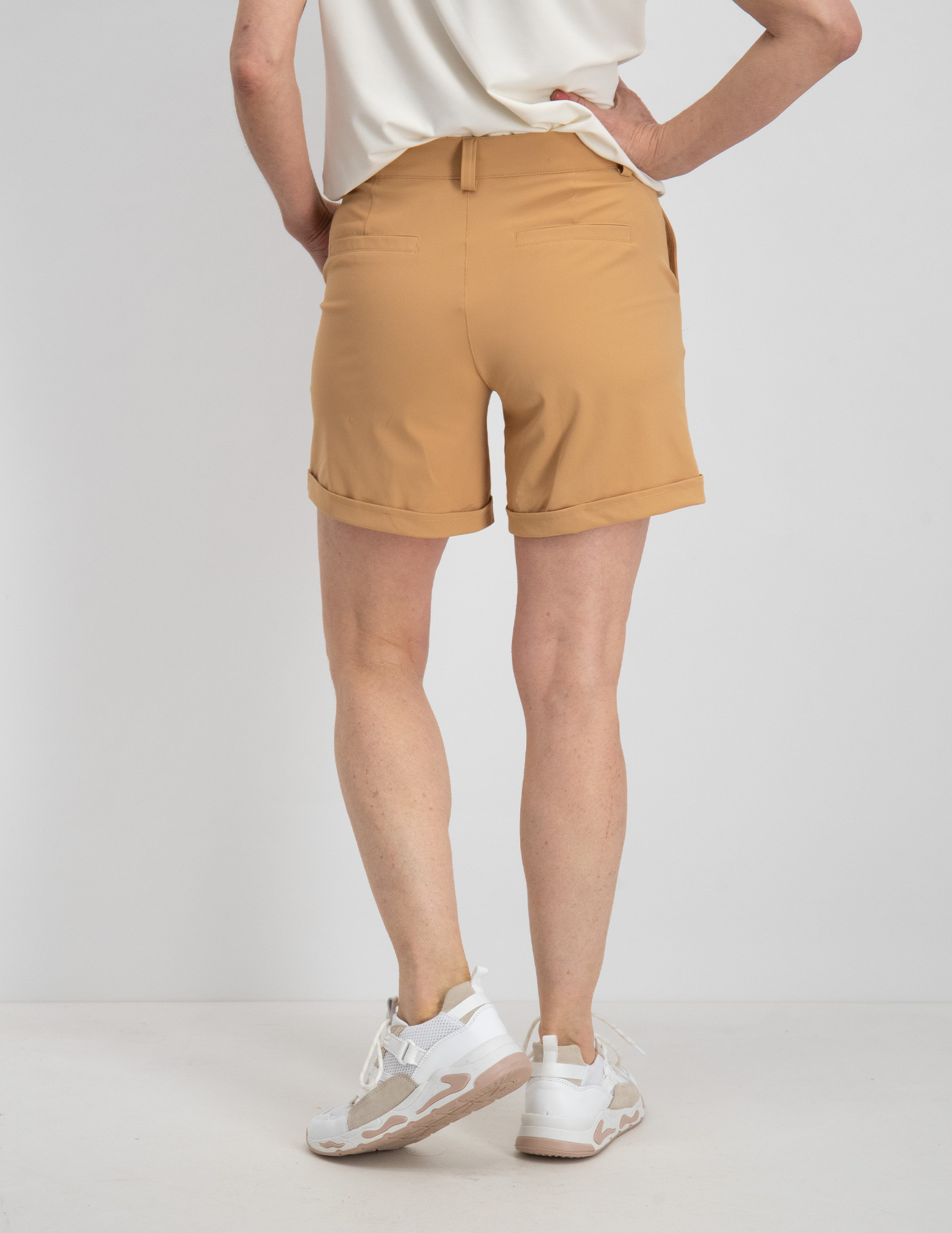 Tramontana Korte broek Q04-08-102 Licht bruin