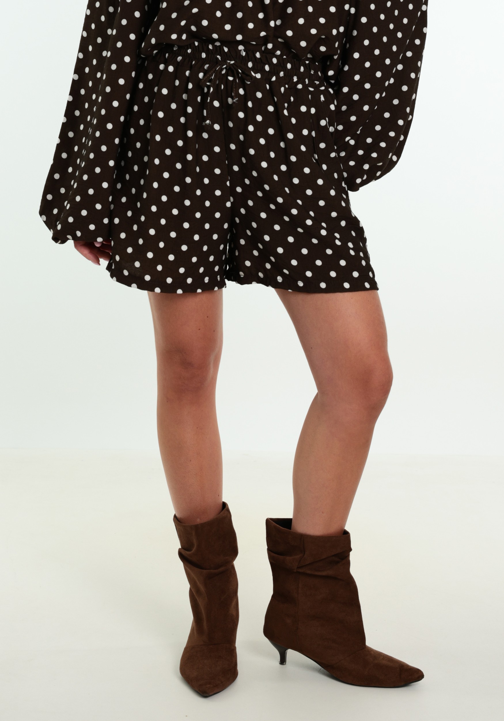 BELIEVE Short Bloom B-8647-SHORT Bruin