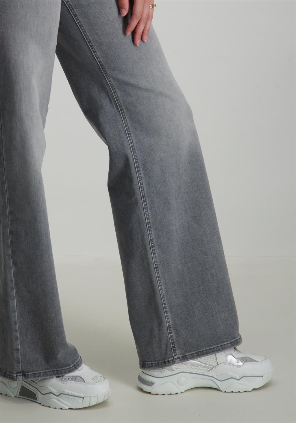 Only Jeans Madison blush 15299800 Licht grijs