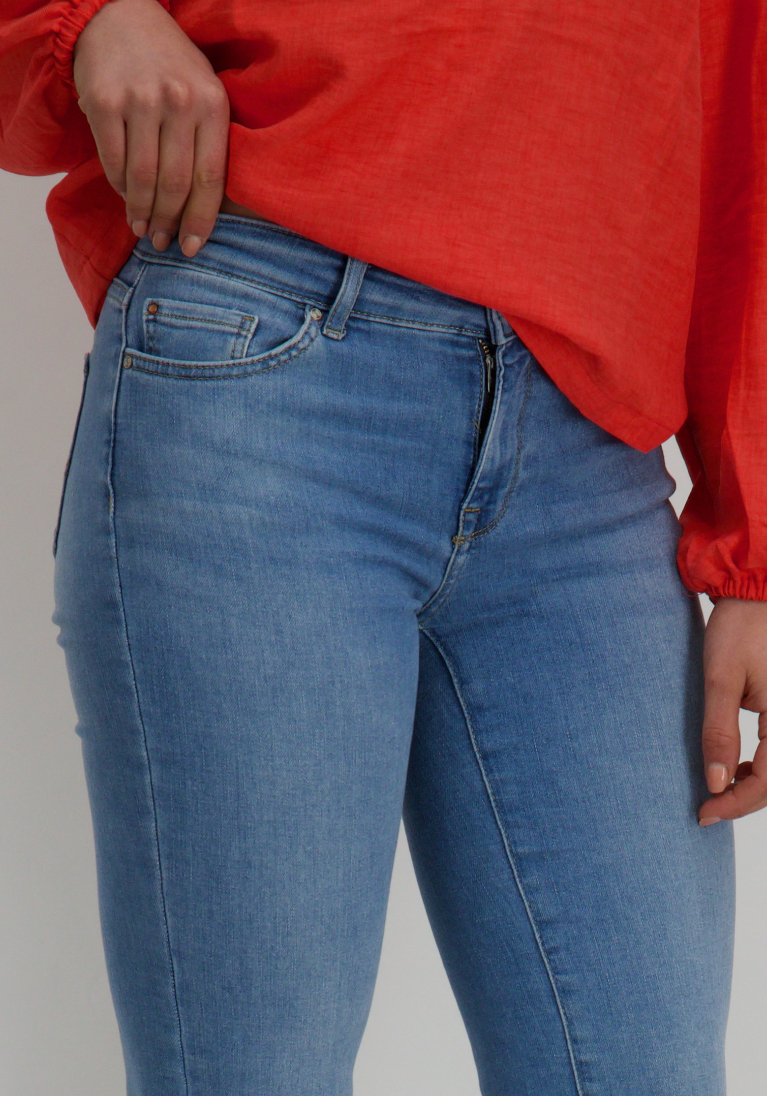 Only Jeans Alicia 15258103 Blauw