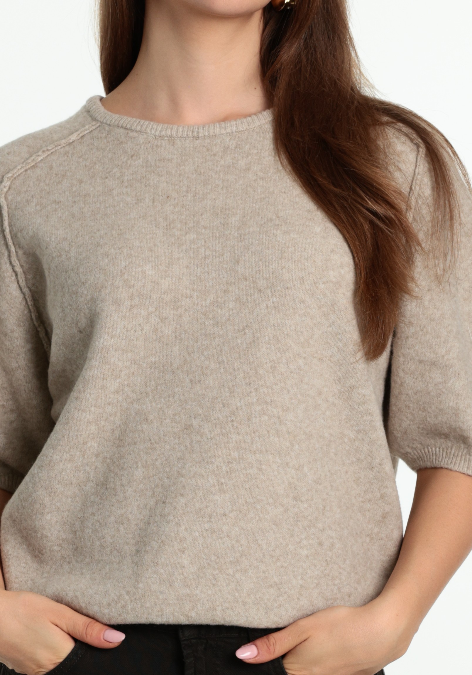 Ichi Trui Dasila 20126069 Beige