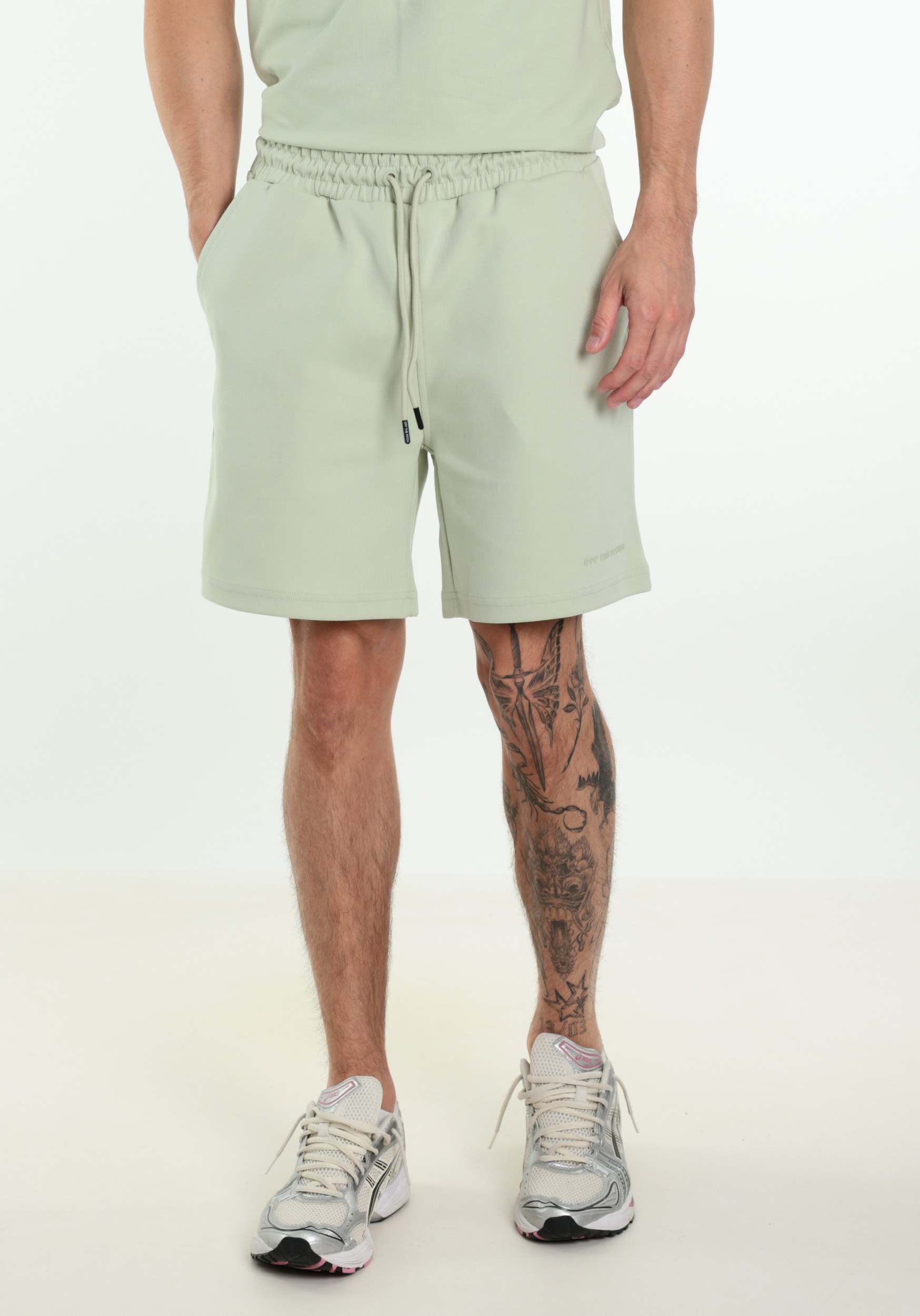 Off The Pitch Short Blossom OTP261025 Licht groen