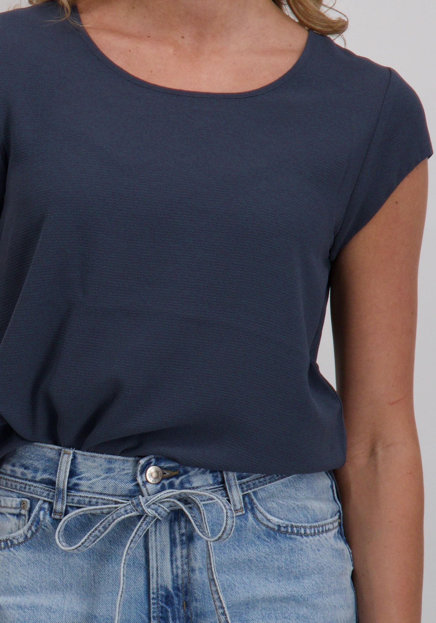 Only Blouse Vic 15142784 Donker Blauw