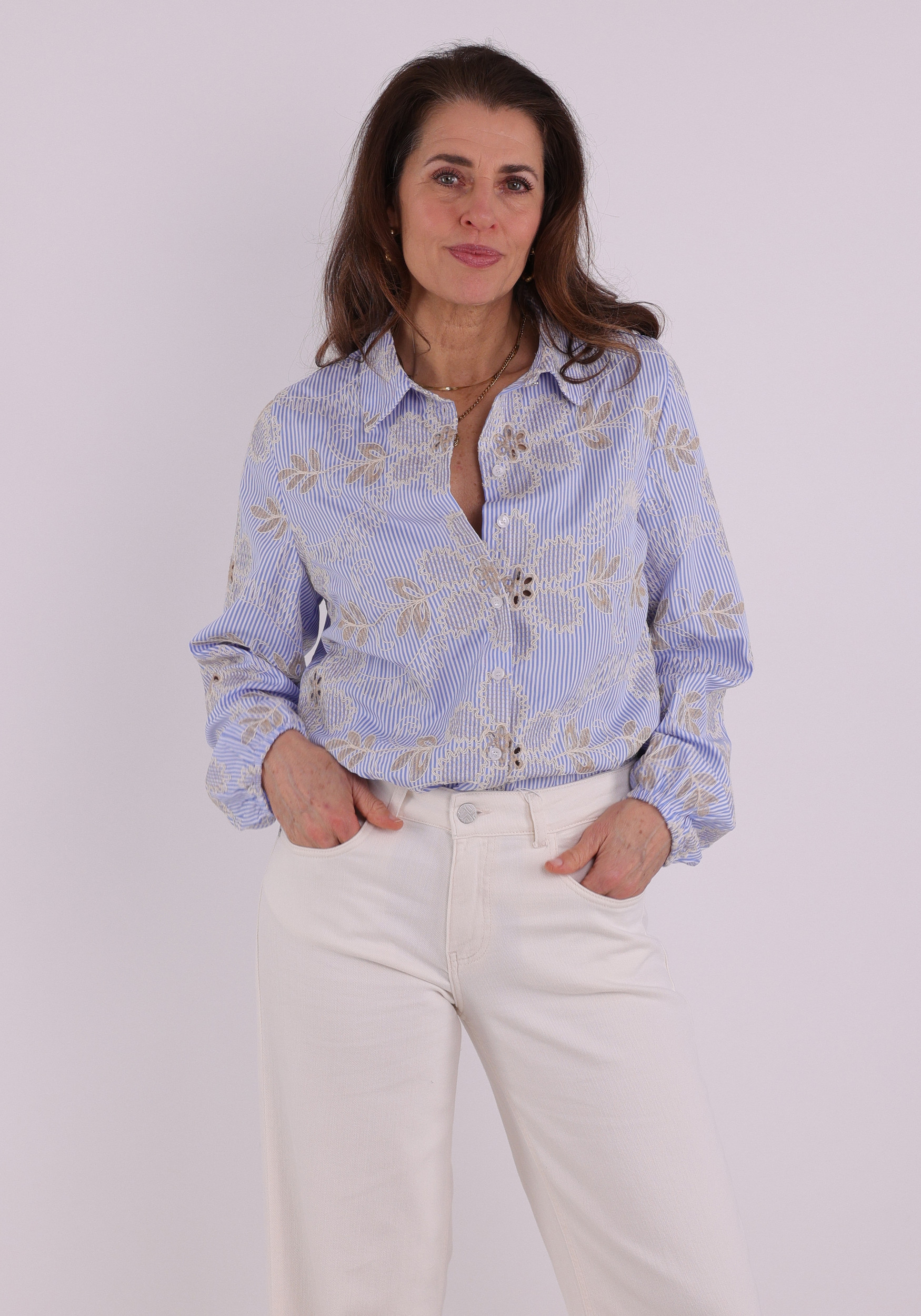Tramontana Blouse Embroidery Flower C41-19-301 Licht blauw