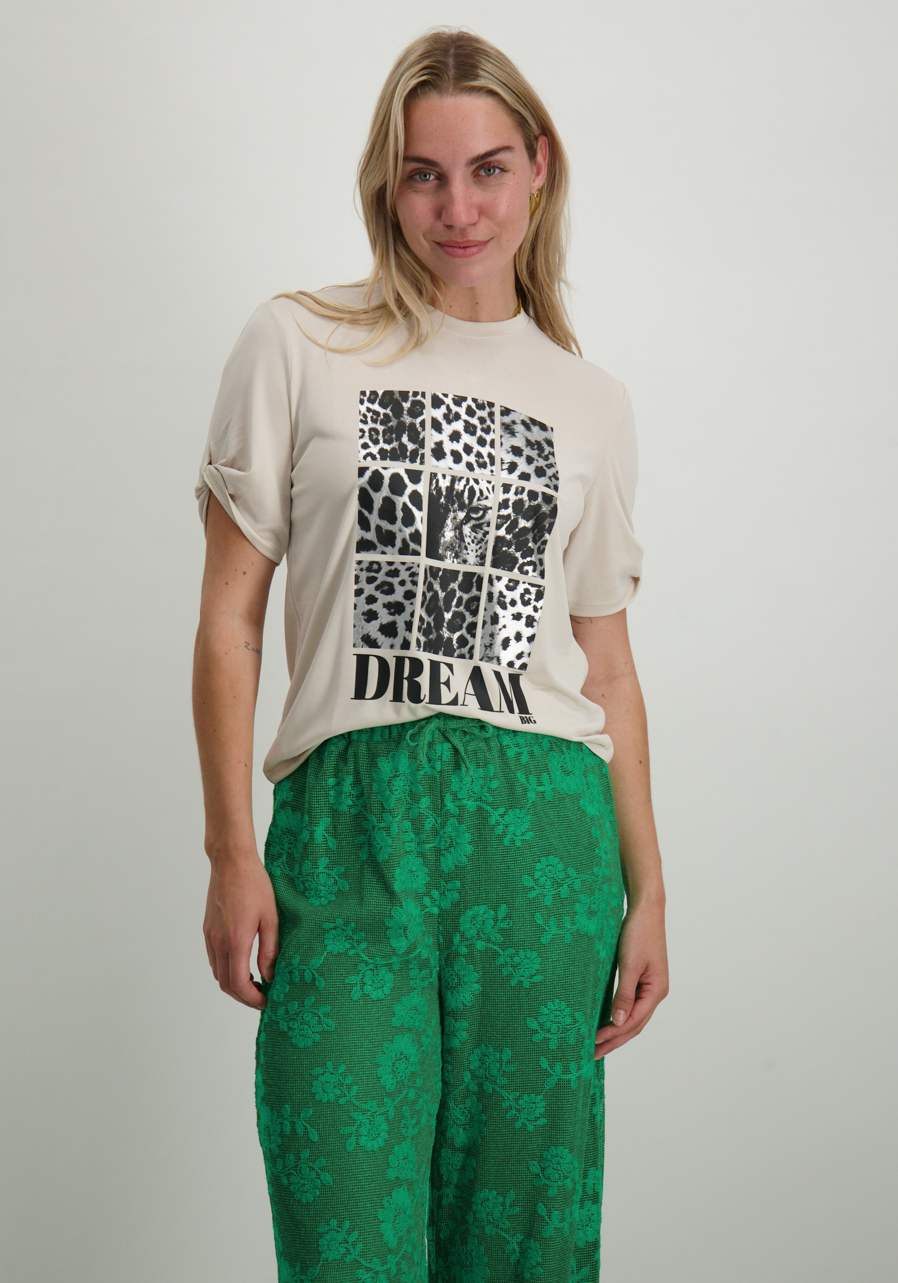 Only T-shirt Free 15349921 Beige