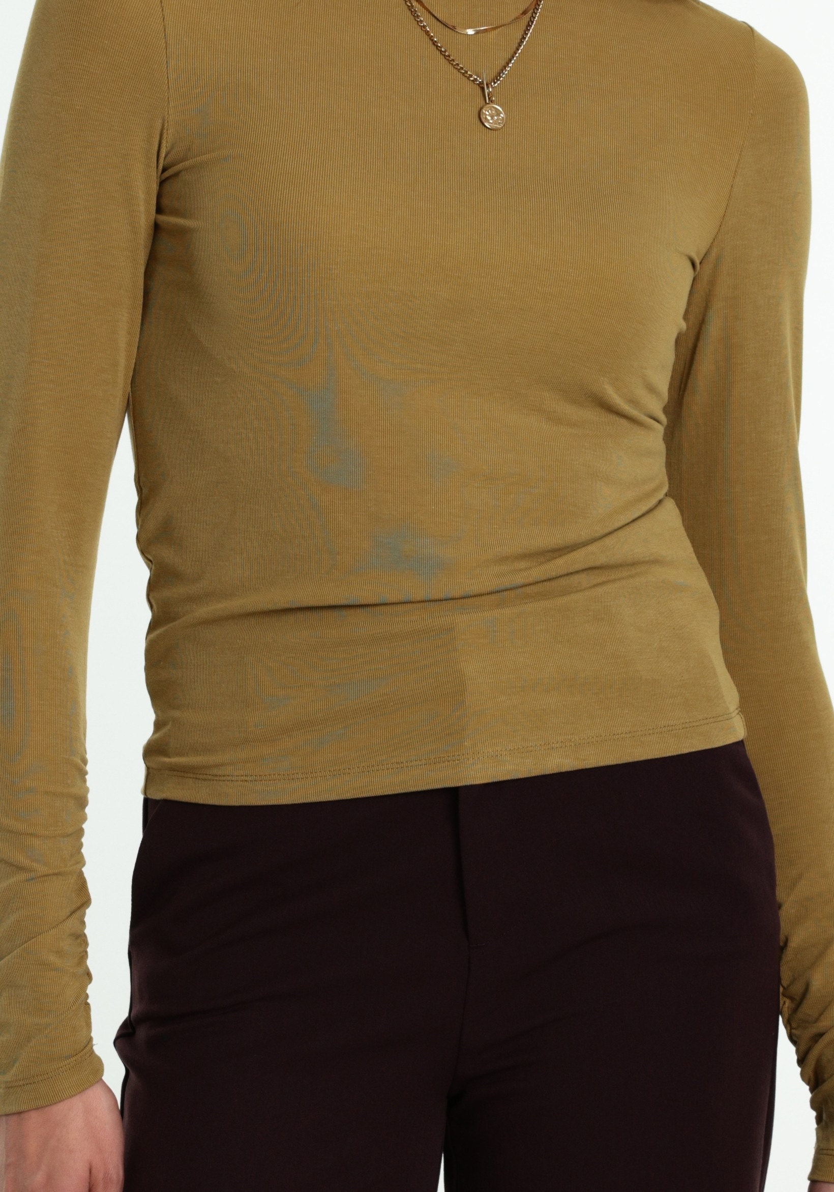 Harper & Yve Top Jason AW6P620 Olijf Groen