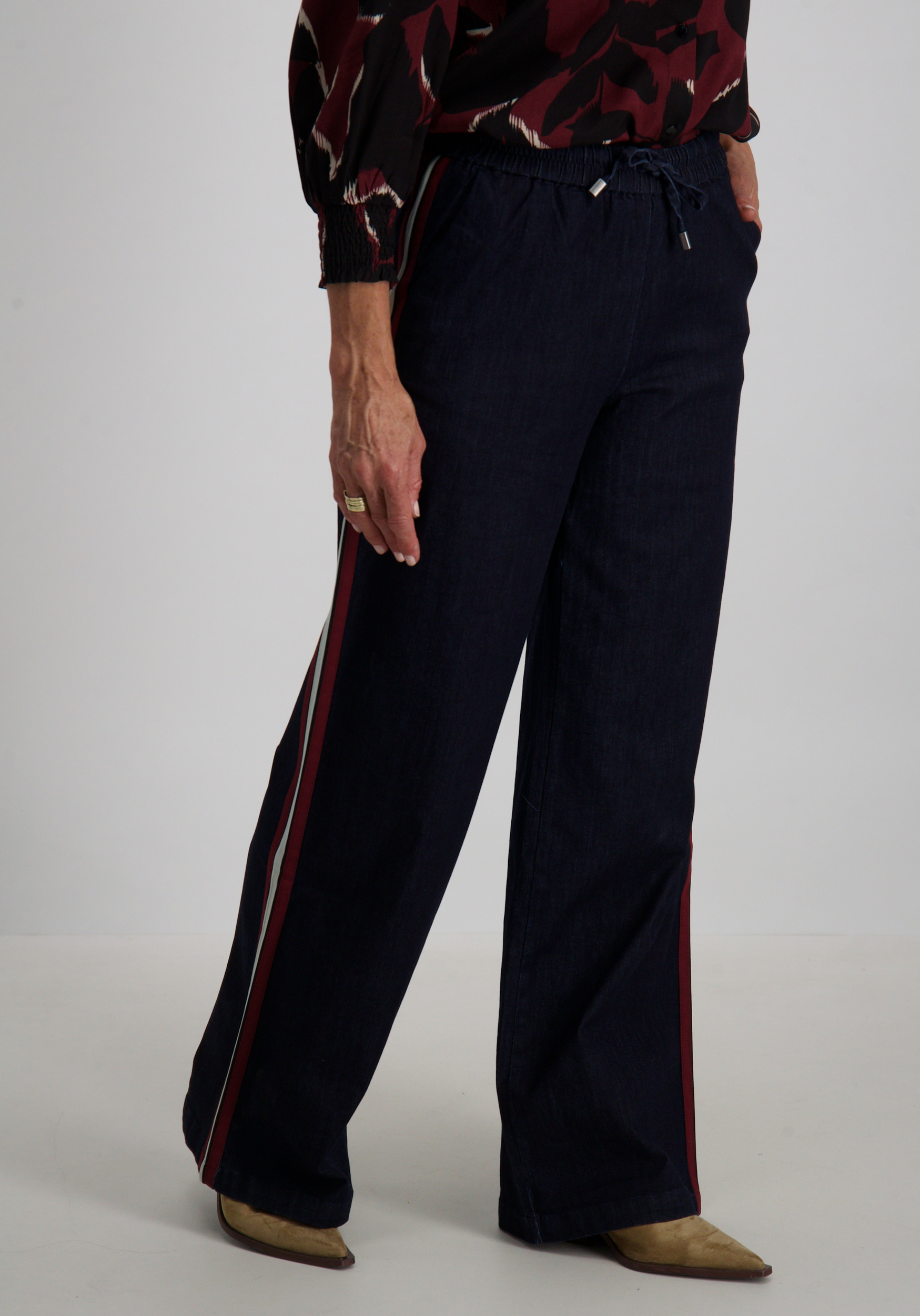 Geisha Broek met bies 51503-10 Donker blauw
