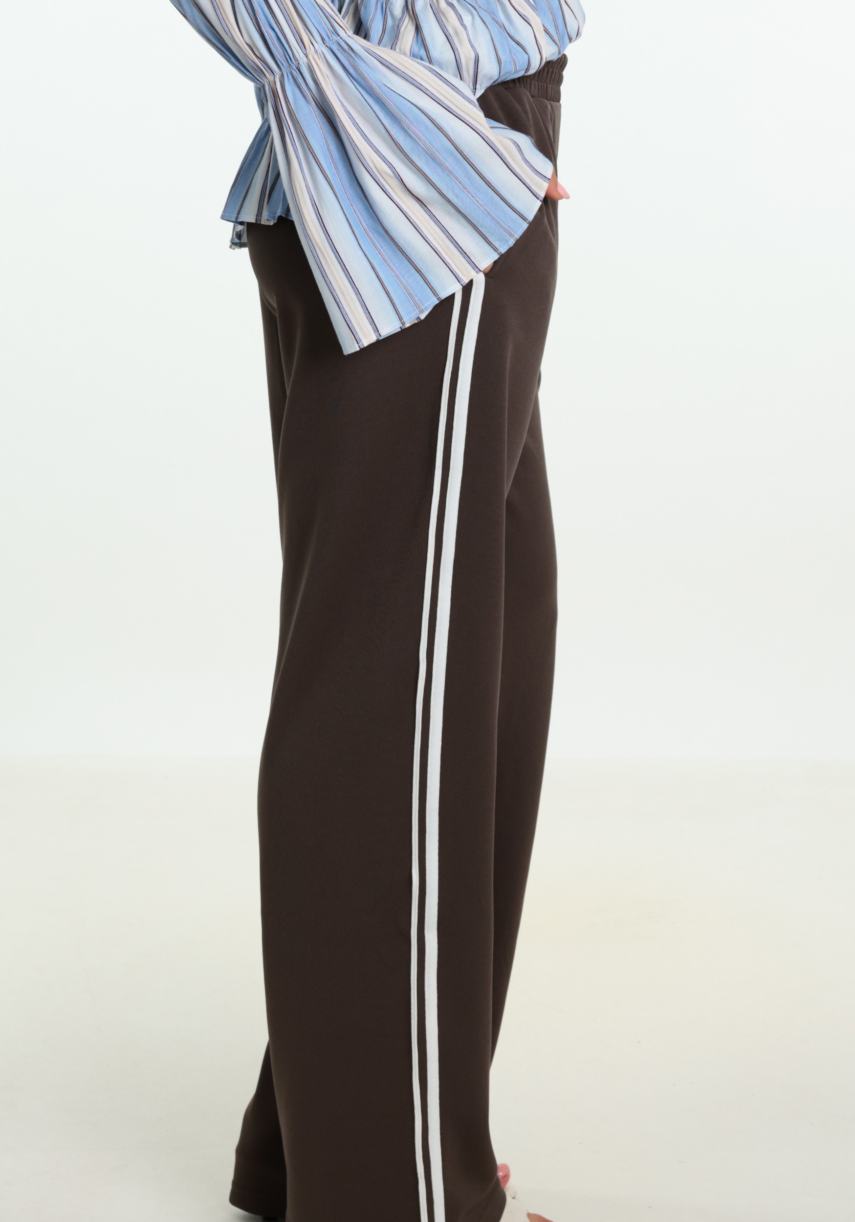 ONLY Broek Cayla 15377159 Bruin