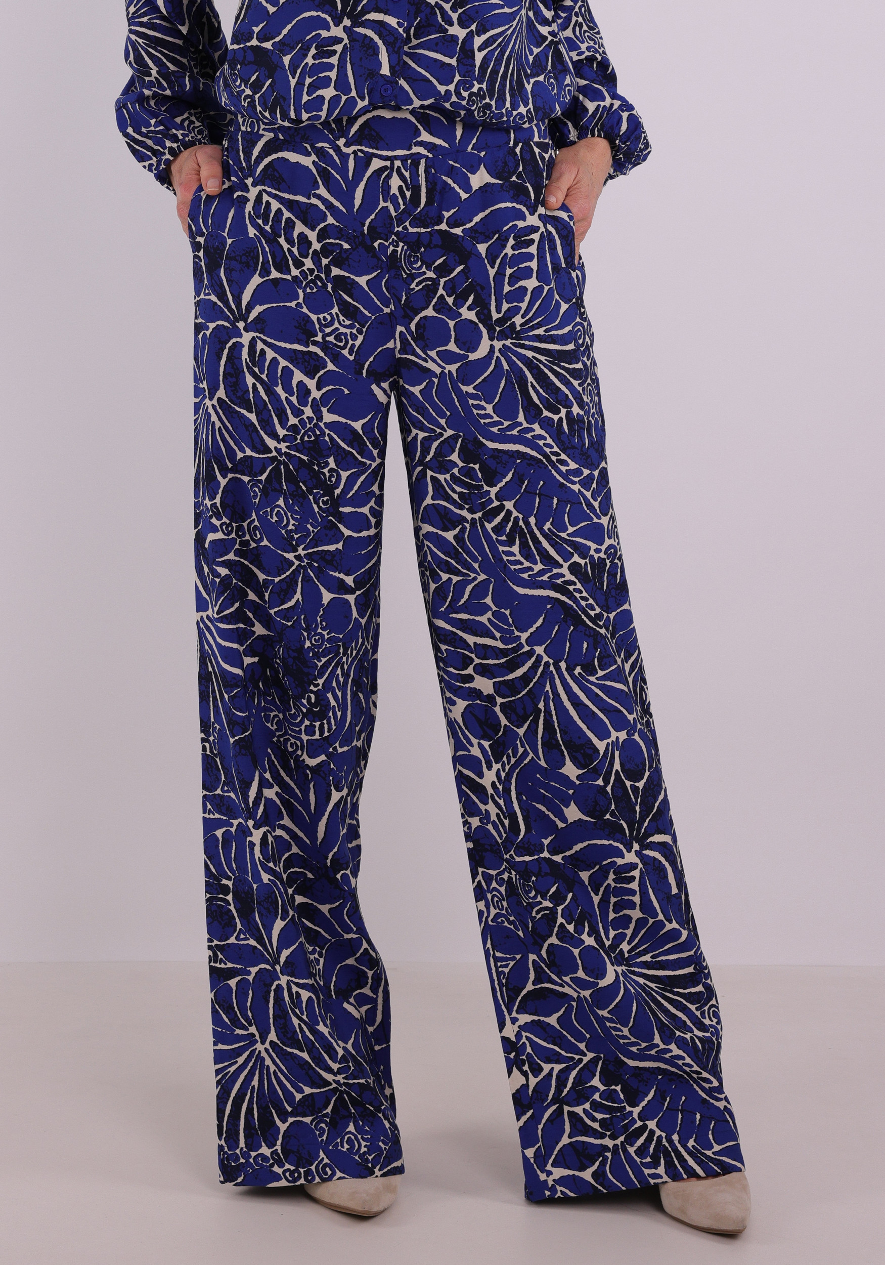 Tramontana Broek ink bloom C31-19-101 Blauw