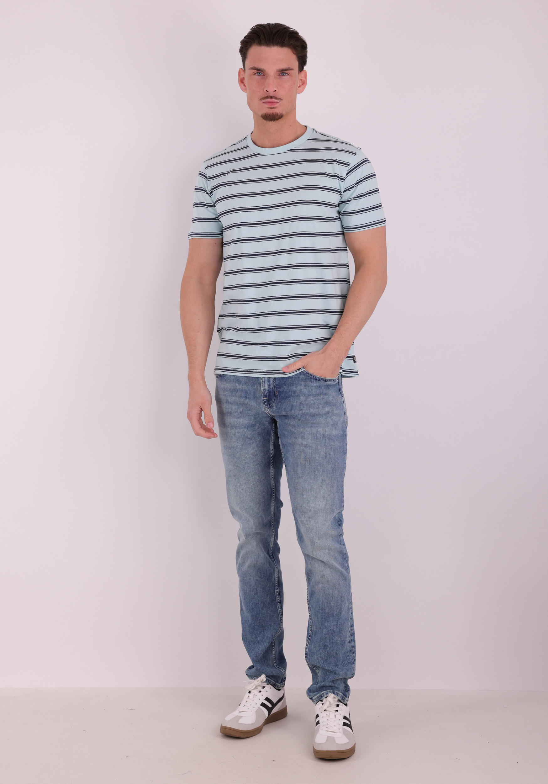 Petrol T-shirt gestreept M-1060-TSR120 Licht blauw