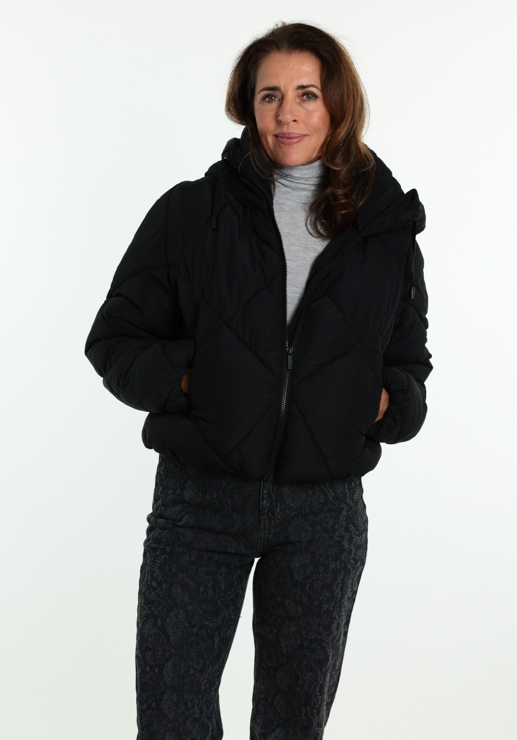 ONLY Winterjas Maggi 15373232 Zwart